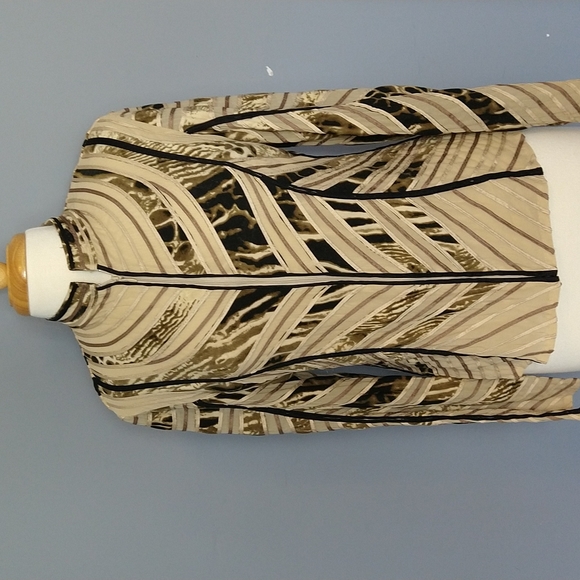 Peck & Peck Jackets & Blazers - Peck and Peck  animal print jacket size 12